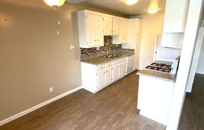 1 bed, 1 bath, 750 sqft, $2,165