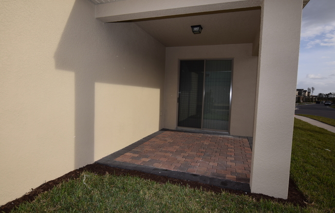 3 Bedroom 2 Bath Single Family Home for Rent at 16073 Pebble Bluff Loop Winter Garden, Fl. 34787