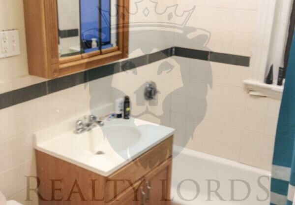 109 Saint Stephen St 1