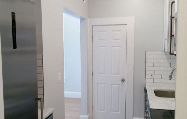 1 bed, 1 bath, $1,200, Unit 118 Wickes #3