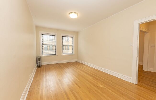 1 bed, 1 bath, 765 sqft, $1,445, Unit 605-2L