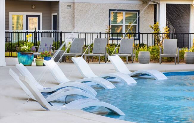 Parkside at the Beach - In-Water Loungers