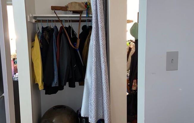 1 bed, 1 bath, $2,025, Unit 450