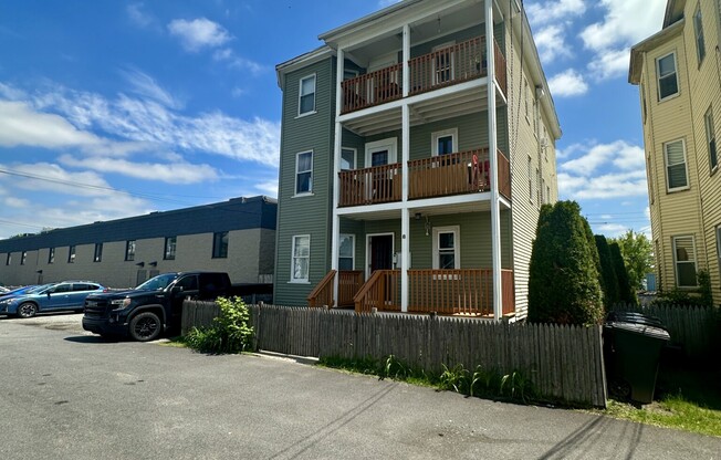 8 PROSPECT AVE