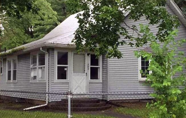 Cozy Home in Eaton