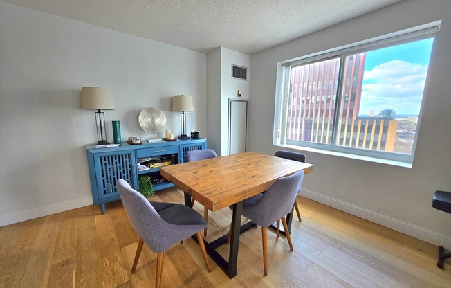 2 beds, 2 baths, 1,064 sqft, $4,500, Unit 1326