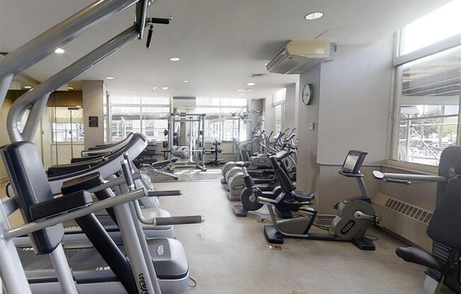 1 bed, 1 bath, $5,750, Unit 10U