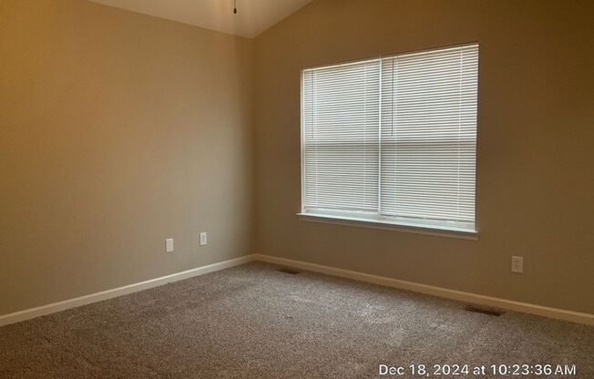 3 beds, 2.5 baths, 1,344 sqft, $1,695, Unit 02319