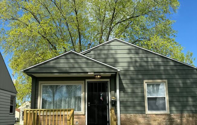 3 beds, 2 baths, $2,575