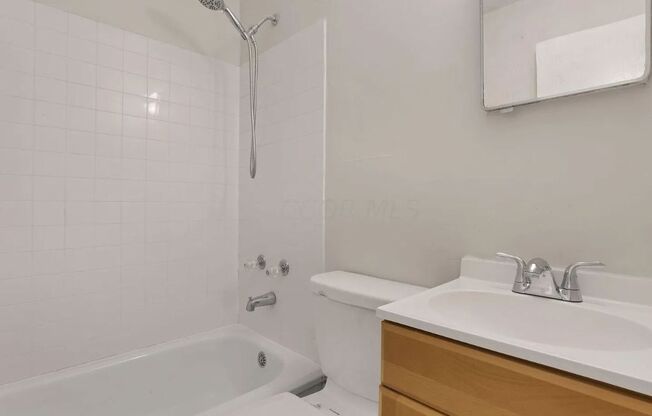 2 beds, 1 bath, $1,440