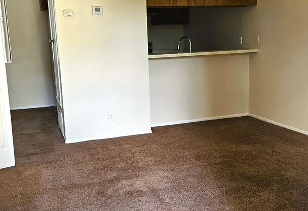 1 bed, 1 bath, $1,895, Unit 360F