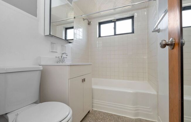 1 bed, 1 bath, 620 sqft, $2,595, Unit 10230-A3