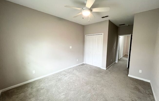 3 beds, 2.5 baths, $1,895