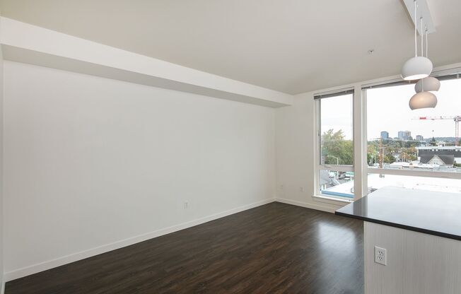 1 bed, 1 bath, 640 sqft, $1,995, Unit 411