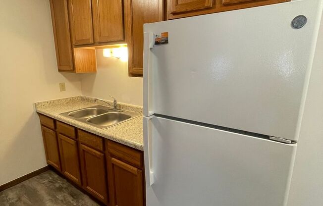 1 bed, 1 bath, $895, Unit 45