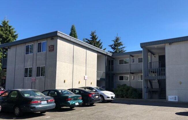 Burien Crest Apartments- 1- & 2-Bedroom Apartment Homes!