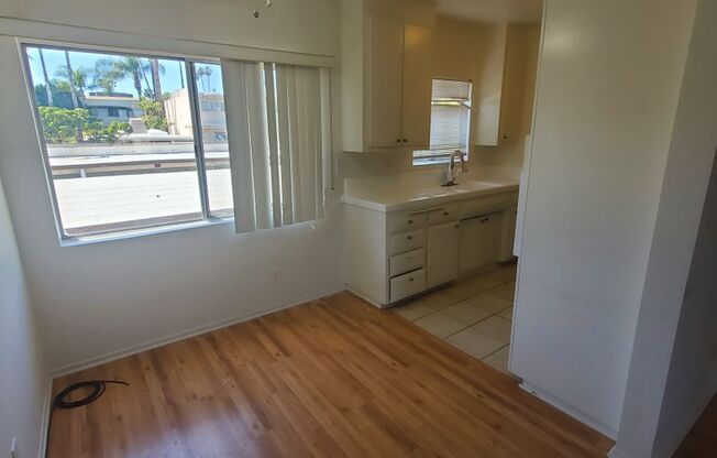 1 bed, 1 bath, $1,750, Unit 39