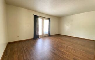 3 beds, 1.5 baths, 1,242 sqft, $995, Unit Unit A