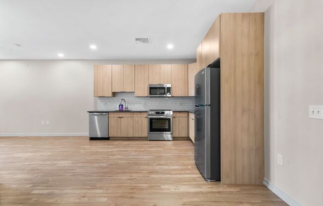 1 bed, 1 bath, 614 sqft, $2,160, Unit 322