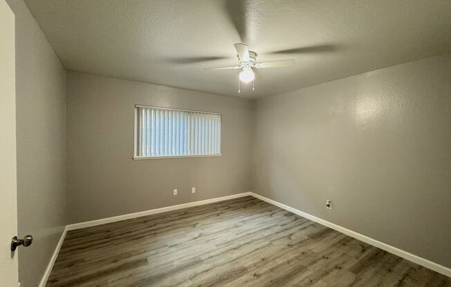 2 beds, 1 bath, 830 sqft, $1,600, Unit 2823-6