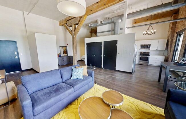 1 bed, 1 bath, 785 sqft, $1,400, Unit 310