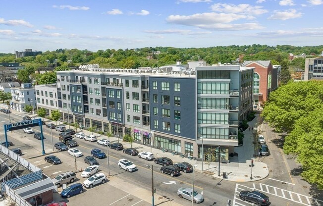 1 bed, 1 bath, 848 sqft, $2,950, Unit 219