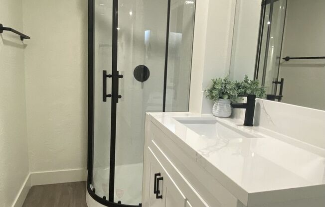 Studio, 1 bath, 500 sqft, $2,095, Unit 47-GLR