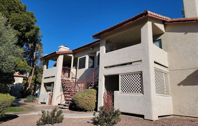 709 Rock Springs Dr. #201
