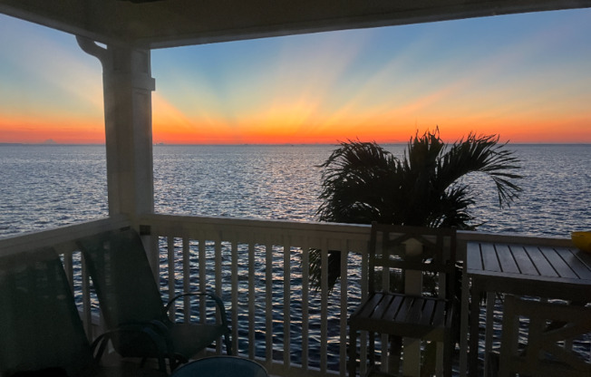 5200 COQUINA KY DR SE