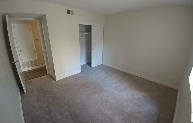 2 beds, 1 bath, 900 sqft, $1,600, Unit 1720-108