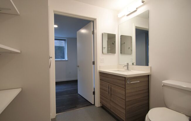 Studio, 1 bath, 356 sqft, $1,395, Unit 12 NEW