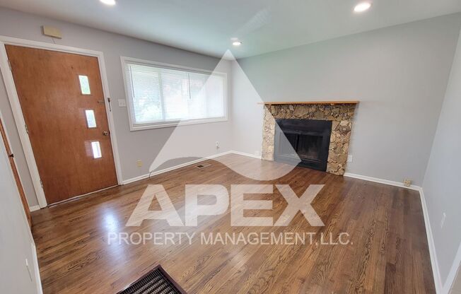 Renovated - 3 Bd 1 Ba Single Family home in North Knox close to downtown!