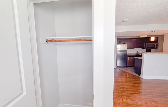 1 bed, 1 bath, 650 sqft, $1,195, Unit Unit 303 A650 w/Nook