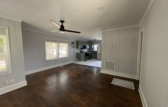 RENTAL HOME 1BD/1BTH