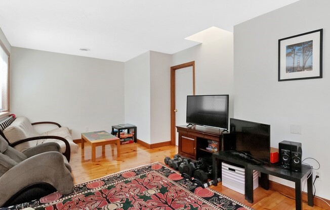 32 PROSPECT ST