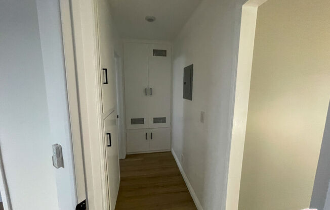 1 bed, 1 bath, 600 sqft, $1,800, Unit 6