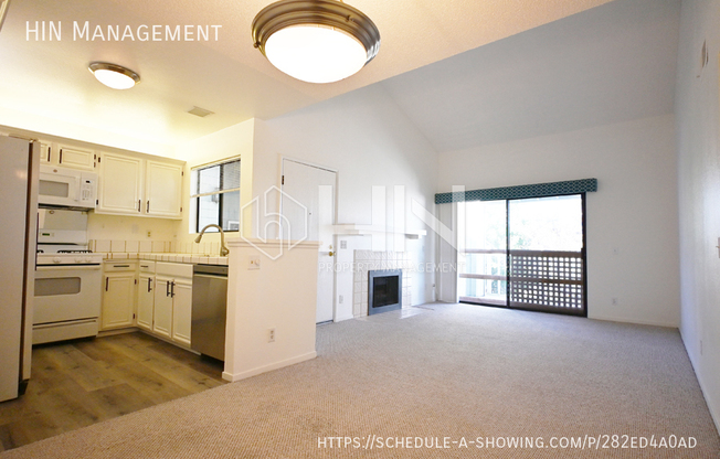 3674 OAKWOOD TER
