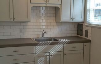 One Bedroom Apartment Home in Vintage Rose City Park Community - VIEW LISTING for 360° IMAGES, SPECIALS and SHOWING DETAILS!