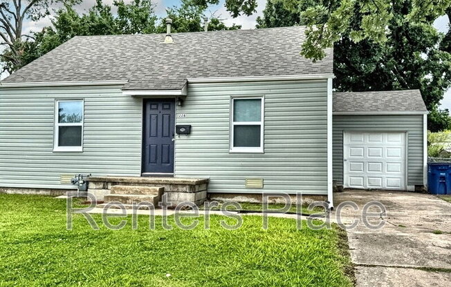 228 S 70 E AVE