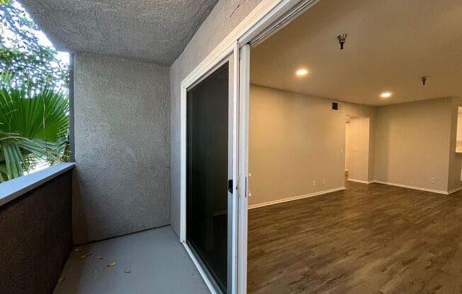 1 bed, 1 bath, 850 sqft, $2,548, Unit 212