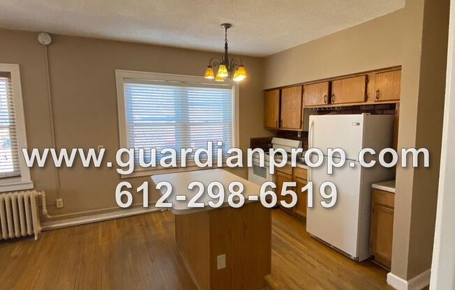 54 Chatsworth St S