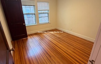 33 Concord Ave