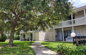 2 beds, 2 baths, $2,200