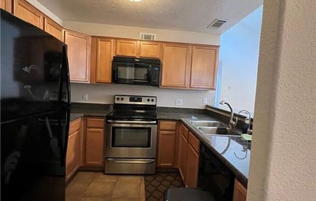 2 beds, 2 baths, $1,545, Unit # 206