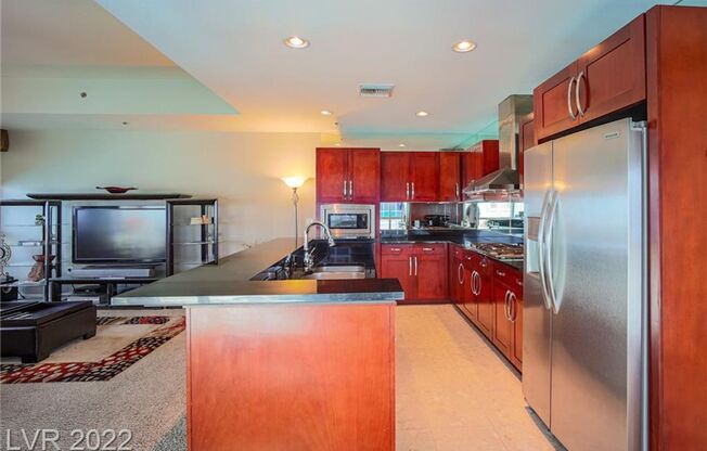 2 beds, 2 baths, $4,250, Unit # 1112