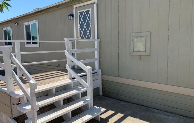 Comfy mobile home in Manteca