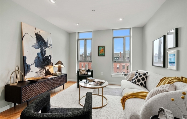 2 beds, 1 bath, 742 sqft, $3,750, Unit 507
