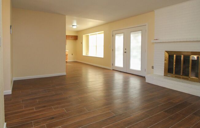 1808 DEAN MARTIN DR Charming 4-Bedroom East Side Home