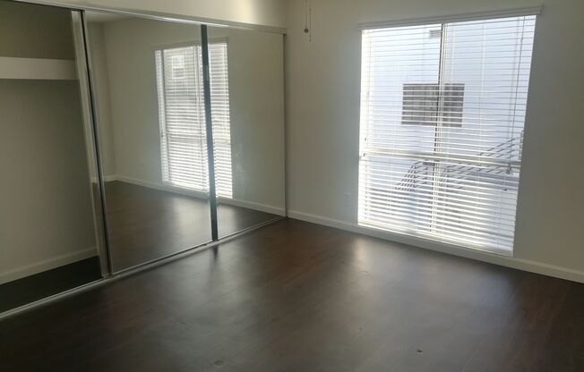 1 bed, 1 bath, 475 sqft, $2,095, Unit 15