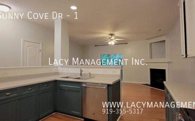 3 beds, 2.5 baths, 1,554 sqft, $1,795